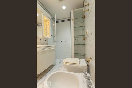 Apartamento para alugar com 130m², 3 quartos e 1 vagaBanheiro 1