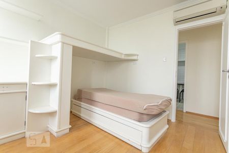 Apartamento para alugar com 130m², 3 quartos e 1 vagaQuarto 2