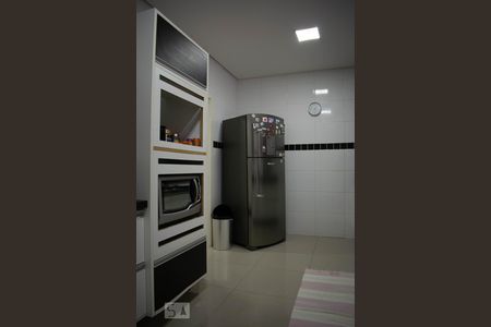 Casa de condomínio à venda com 213m², 4 quartos e 4 vagasCozinha