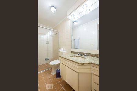 Banheiro de apartamento para alugar com 1 quarto, 38m² em Jardim Paulista, São Paulo