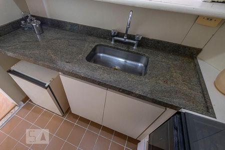 Apartamento à venda com 38m², 1 quarto e 1 vaga Apartamento à venda com 38m², 1 quarto e 1 vagaCozinha