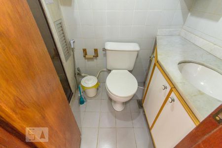 Apartamento à venda com 48m², 2 quartos e 1 vaga Apartamento à venda com 48m², 2 quartos e 1 vagaBanheiro