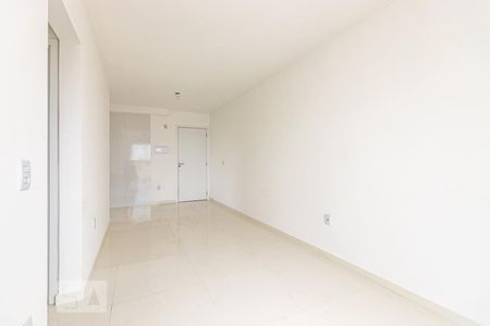 Sala de apartamento para alugar com 2 quartos, 50m² em Vila Paranaguá, São Paulo