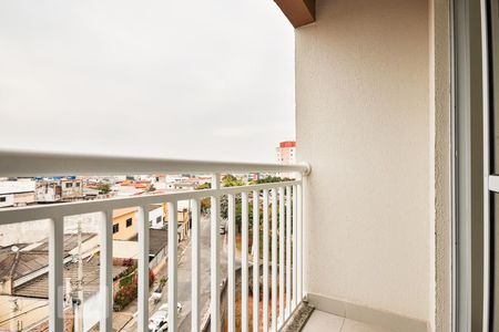 Sacada de apartamento para alugar com 2 quartos, 50m² em Vila Paranaguá, São Paulo