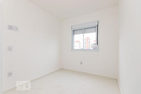 Quarto 1 de apartamento para alugar com 2 quartos, 50m² em Vila Paranaguá, São Paulo