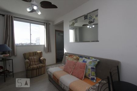 SALA de apartamento para alugar com 2 quartos, 42m² em Jardim Dona Leopoldina, Porto Alegre
