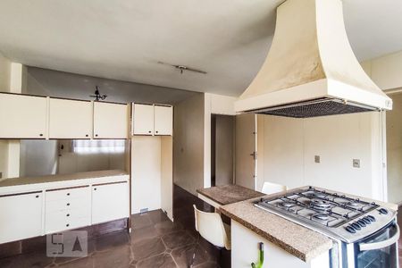 Casa à venda com 748m², 4 quartos e 6 vagasCozinha