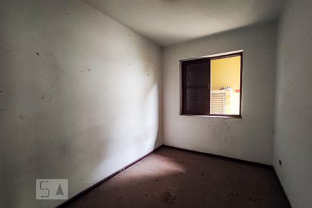 Casa à venda com 748m², 4 quartos e 6 vagasÁrea de Serviço - Quarto 2