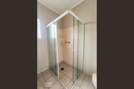 Casa à venda com 748m², 4 quartos e 6 vagasBanheiro dos Quartos