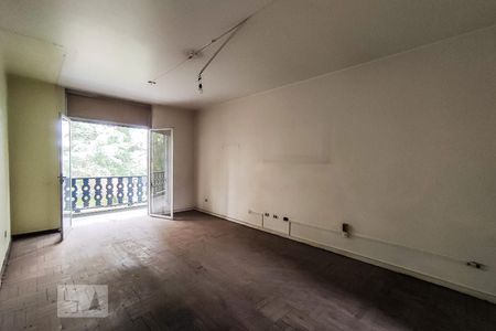 Casa à venda com 748m², 4 quartos e 6 vagasSuíte 1