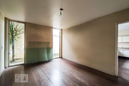 Casa à venda com 748m², 4 quartos e 6 vagasSala de Jantar