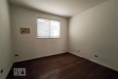 Sala de TV de casa à venda com 4 quartos, 748m² em Jardim Leonor, São Paulo