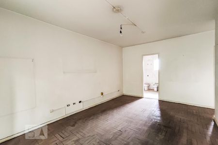 Casa à venda com 748m², 4 quartos e 6 vagasSuíte 1