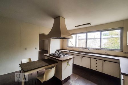 Casa à venda com 748m², 4 quartos e 6 vagasCozinha