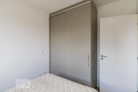 Quarto Suíte de kitnet/studio para alugar com 1 quarto, 26m² em Rebouças, Curitiba