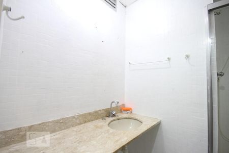 Banheiro de apartamento para alugar com 1 quarto, 32m² em Vila Mariana, São Paulo