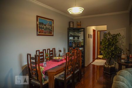 Apartamento para alugar com 110m², 3 quartos e 1 vaga Apartamento para alugar com 110m², 3 quartos e 1 vagaSala