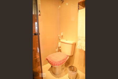Apartamento para alugar com 110m², 3 quartos e 1 vaga Apartamento para alugar com 110m², 3 quartos e 1 vagaBanheiro Corredor