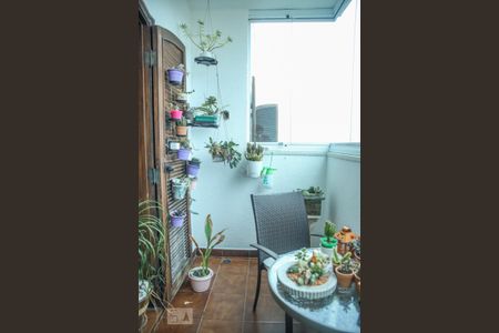 Apartamento para alugar com 110m², 3 quartos e 1 vaga Apartamento para alugar com 110m², 3 quartos e 1 vagaVaranda da Sala