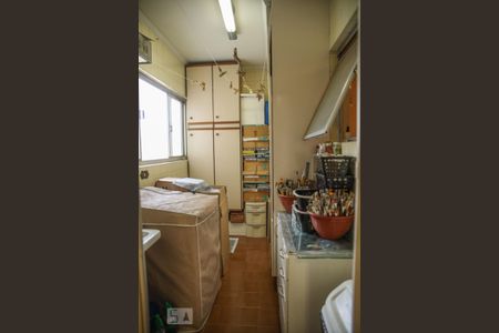 Apartamento para alugar com 110m², 3 quartos e 1 vaga Apartamento para alugar com 110m², 3 quartos e 1 vagaLavanderia
