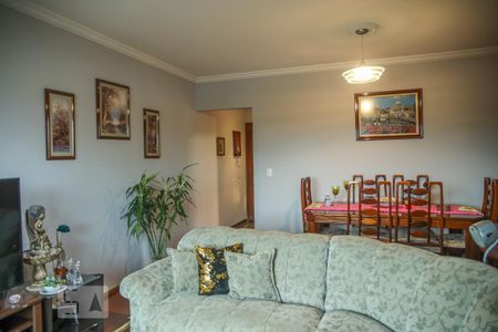 Apartamento para alugar com 110m², 3 quartos e 1 vaga Apartamento para alugar com 110m², 3 quartos e 1 vagaSala