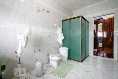 Casa à venda com 280m², 4 quartos e 2 vagasBanheiro da Suíte