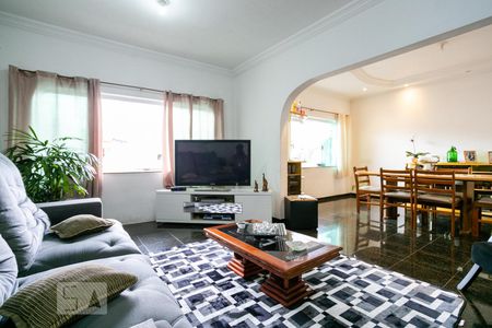 Casa à venda com 280m², 4 quartos e 2 vagasSala de Estar