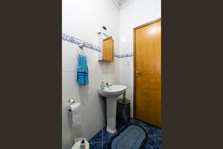 Casa à venda com 280m², 4 quartos e 2 vagasBanheiro