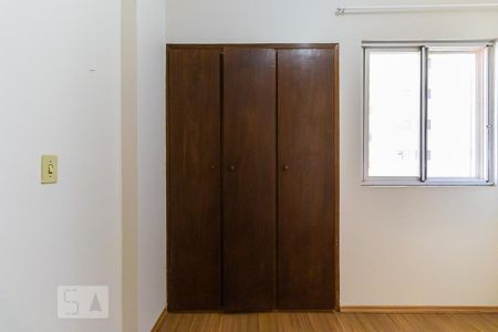 Quarto 1 de apartamento para alugar com 2 quartos, 67m² em Cambuí, Campinas