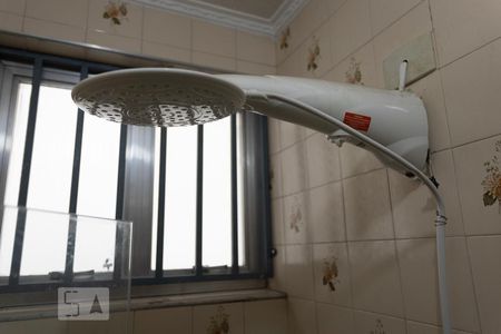 Banheiro da Suíte - Chuveiro de casa à venda com 2 quartos, 150m² em Jardim Teresa, São Paulo