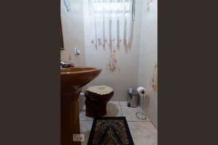 Lavabo de casa à venda com 2 quartos, 150m² em Jardim Teresa, São Paulo