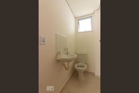 Lavabo de casa de condomínio para alugar com 2 quartos, 48m² em Quinta dos Angicos, Cotia