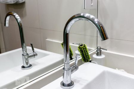 Casa à venda com 140m², 3 quartos e 2 vagasBanheiro da Suíte