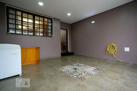 Casa à venda com 140m², 3 quartos e 2 vagasGaragem