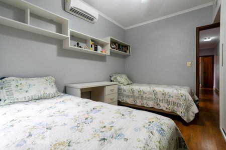 Casa à venda com 140m², 3 quartos e 2 vagasQuarto 2