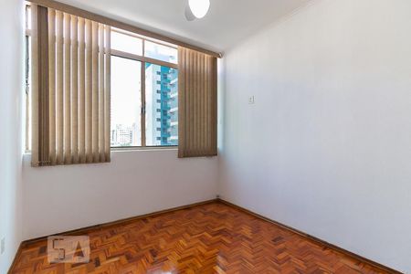 Quarto 2 de apartamento para alugar com 2 quartos, 95m² em Cambuí, Campinas