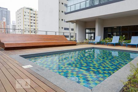 Studio para alugar com 28m², 1 quarto e sem vaga Studio para alugar com 28m², 1 quarto e sem vagaÁrea comum - Piscina