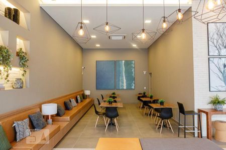 Studio para alugar com 28m², 1 quarto e sem vaga Studio para alugar com 28m², 1 quarto e sem vagaÁrea comum - Salão de festas