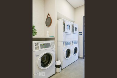 Studio para alugar com 28m², 1 quarto e sem vaga Studio para alugar com 28m², 1 quarto e sem vagaLavanderia