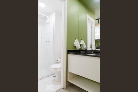 Studio para alugar com 28m², 1 quarto e sem vaga Studio para alugar com 28m², 1 quarto e sem vagaBanheiro