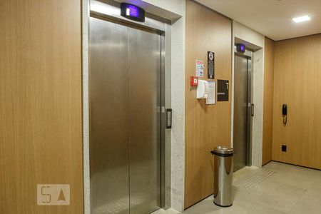 Studio para alugar com 28m², 1 quarto e sem vaga Studio para alugar com 28m², 1 quarto e sem vagaElevador