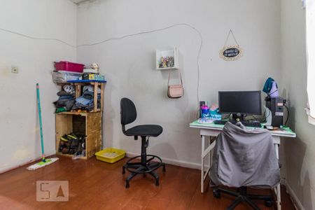 Dormitório2 de casa à venda com 2 quartos, 80m² em Nonoai, Porto Alegre