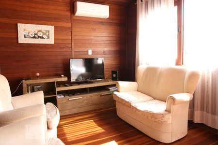 Sala de casa à venda com 3 quartos, 106m² em Cavalhada, Porto Alegre