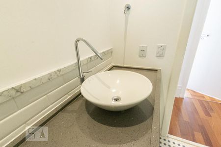 Apartamento para alugar com 124m², 3 quartos e 1 vaga Apartamento para alugar com 124m², 3 quartos e 1 vagaBanheiro - Torneira