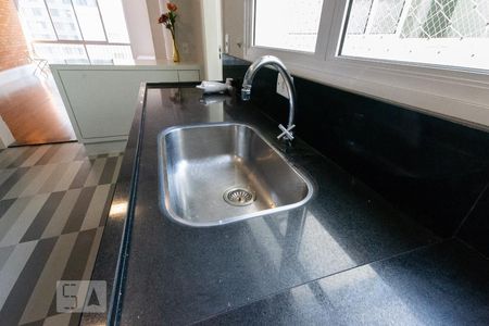 Apartamento para alugar com 124m², 3 quartos e 1 vaga Apartamento para alugar com 124m², 3 quartos e 1 vagaCozinha - Torneira