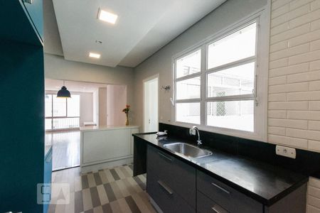 Apartamento para alugar com 124m², 3 quartos e 1 vaga Apartamento para alugar com 124m², 3 quartos e 1 vagaCozinha