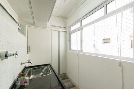 Apartamento para alugar com 124m², 3 quartos e 1 vaga Apartamento para alugar com 124m², 3 quartos e 1 vagaÁrea de Serviço