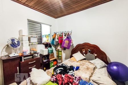 Casa à venda com 330m², 3 quartos e 2 vagasQuarto 3