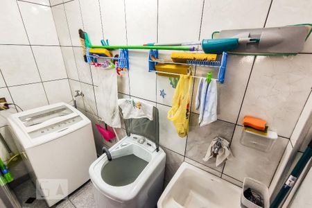 Casa à venda com 330m², 3 quartos e 2 vagasÁrea de Serviço