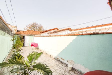 Casa à venda com 330m², 3 quartos e 2 vagasQuintal
